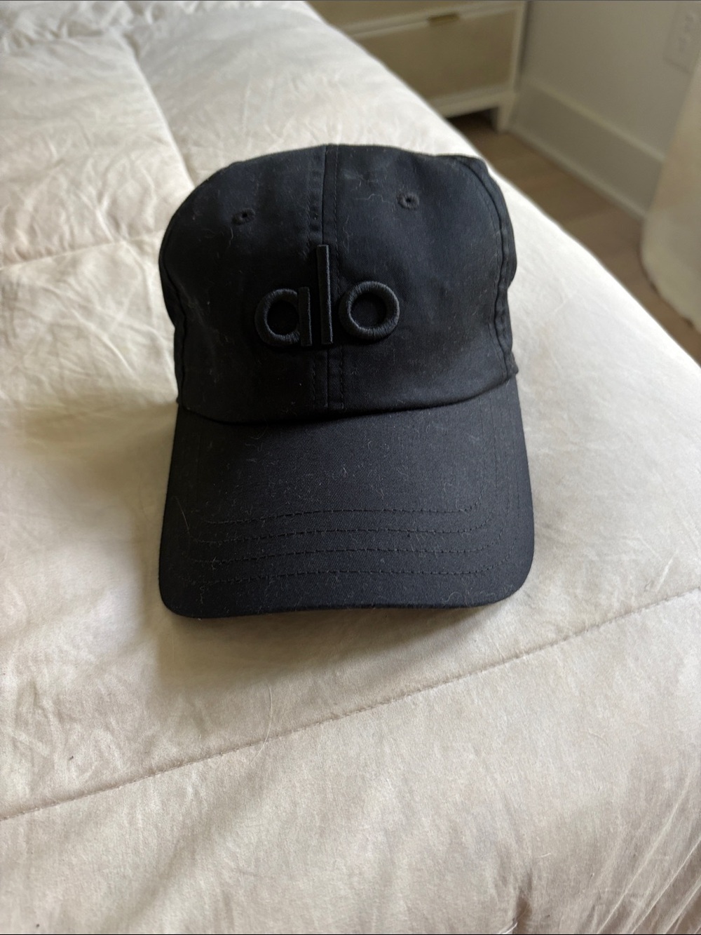 ALO Yoga Women’s Off Duty Hat